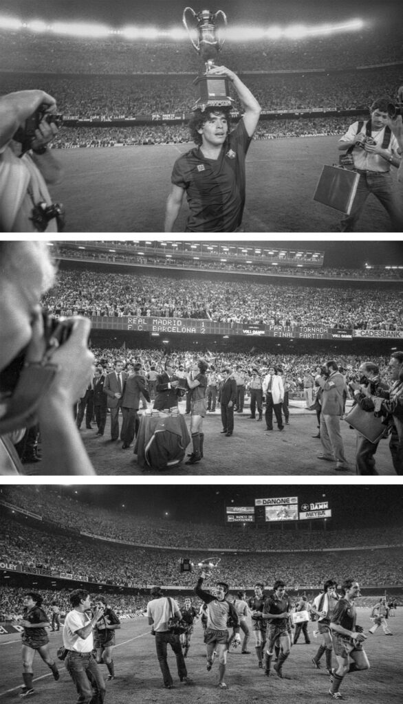 Tres fotografies de Pepe Encinas on es veu Maradona amb la copa de la Llliga en diferents moments de la celebració.